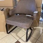 Fauteuil, zwart metalen onderstel